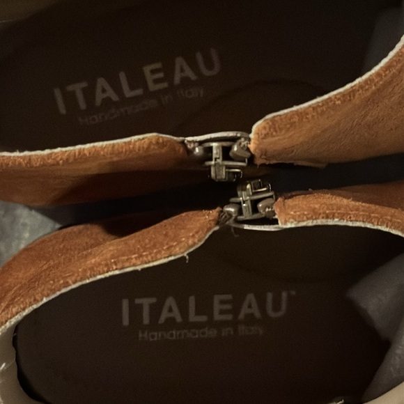 ITALEAU Waterproof Foliana Booties Cognac. Size 38.5 - Picture 4 of 8